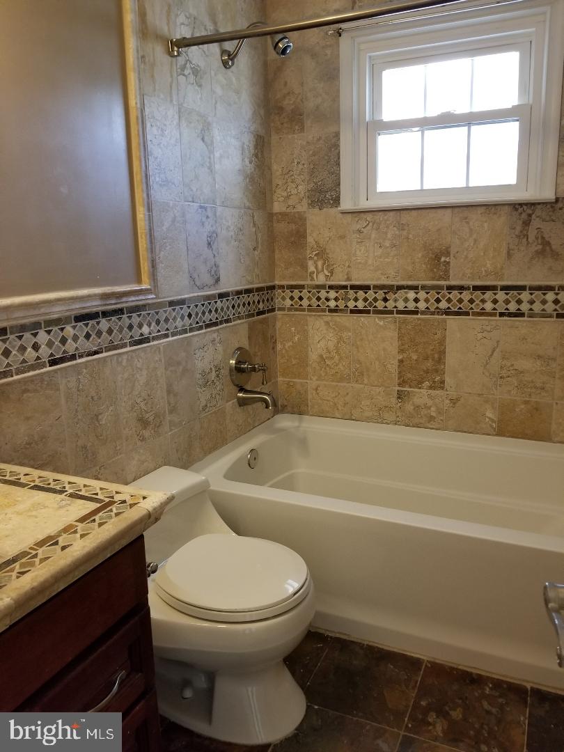9413 Retriever Road Springfield, VA 22153 - Photo 12 of 14 2nd Bath