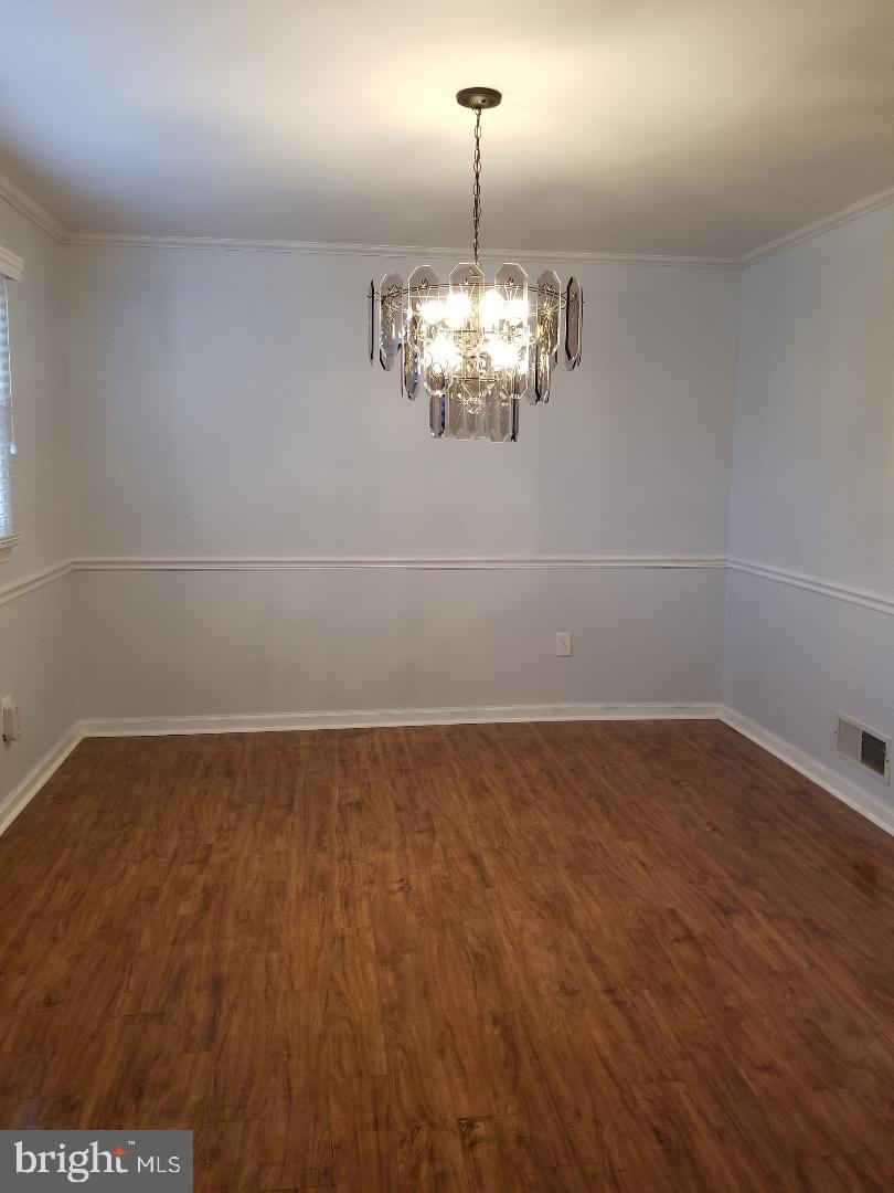9413 Retriever Road Springfield, VA 22153 - Photo 8 of 14 Dining Room