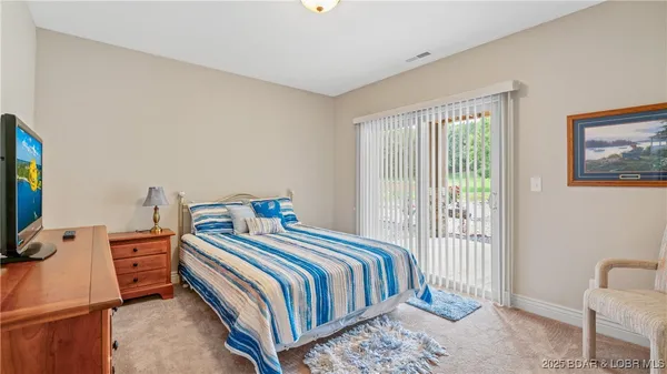 $524,900 | 412 Country Ridge Drive, Camdenton, MO 65020