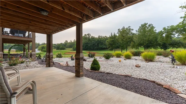 $524,900 | 412 Country Ridge Drive, Camdenton, MO 65020