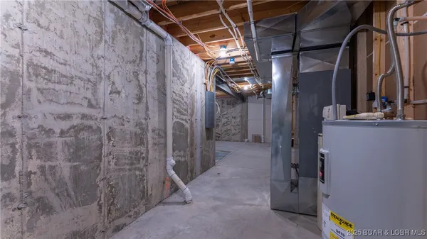 $524,900 | 412 Country Ridge Drive, Camdenton, MO 65020