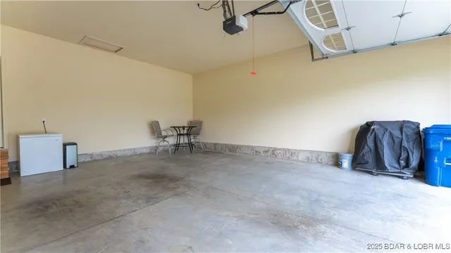 $524,900 | 412 Country Ridge Drive, Camdenton, MO 65020