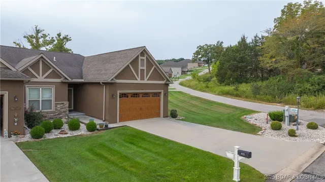 $524,900 | 412 Country Ridge Drive, Camdenton, MO 65020