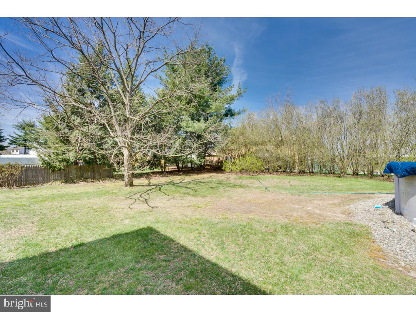 33 Tar Heels Road Trenton, NJ 08619 - Photo 23 of 24 View in Back