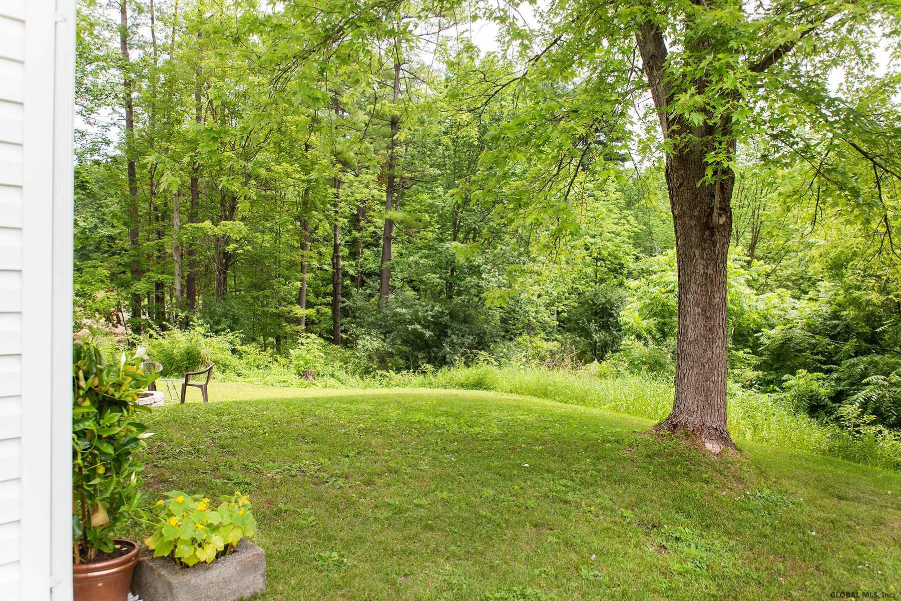 4 Locust Grove Road Saratoga Springs, NY 12866 - Photo 33 of 37 Photo 34