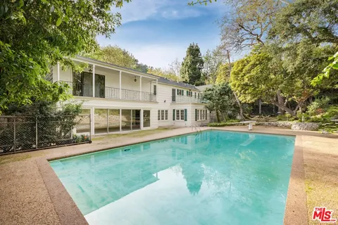 $7,995,000 | 1150 Stone Canyon Road, Los Angeles, CA 90077