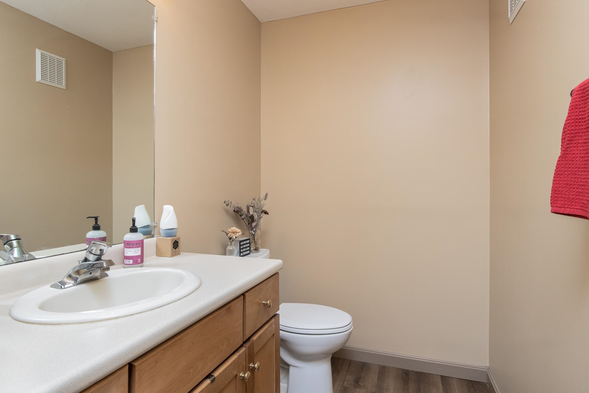 93 Bedford Road New Boston, NH 03070 - Photo 36 of 40