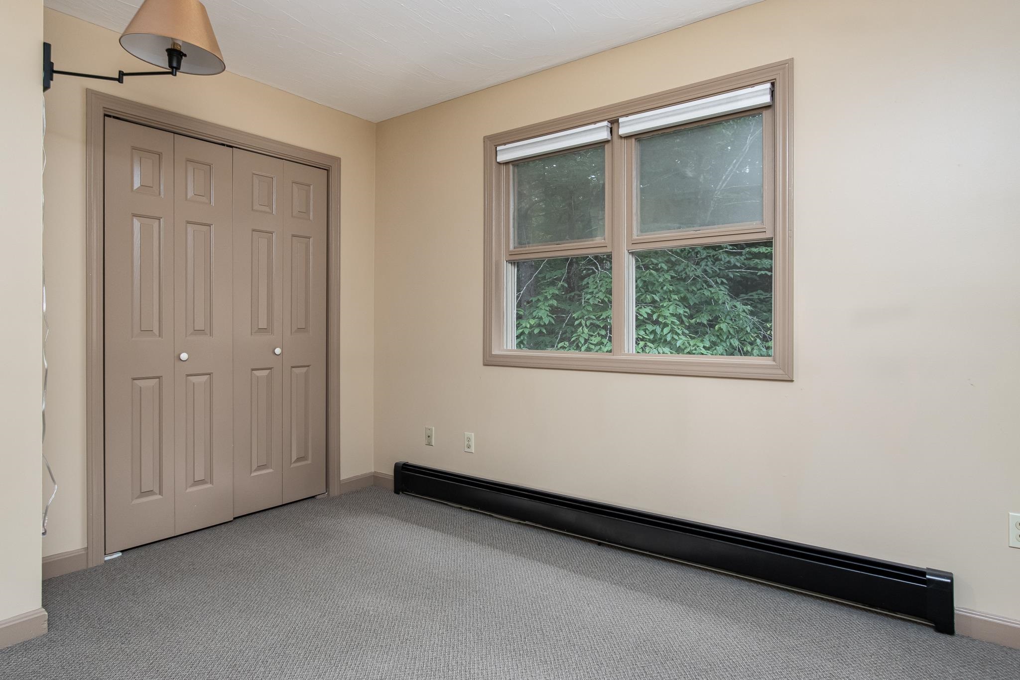 93 Bedford Road New Boston, NH 03070 - Photo 8 of 40