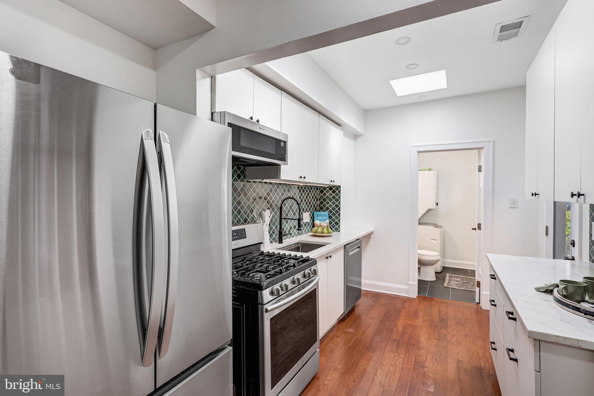 1113 Holbrook Terrace Northeast Washington, DC 20002 - Photo 55 of 72