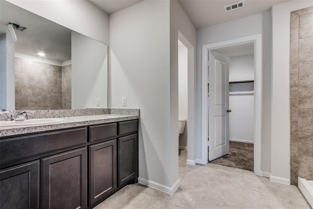 16437 Pembine Lane Justin, TX 76247 - Photo 6 of 10