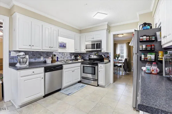 $374,000 | 8156 Renfrow Road, Kenly, NC 27542