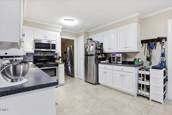 $374,000 | 8156 Renfrow Road, Kenly, NC 27542
