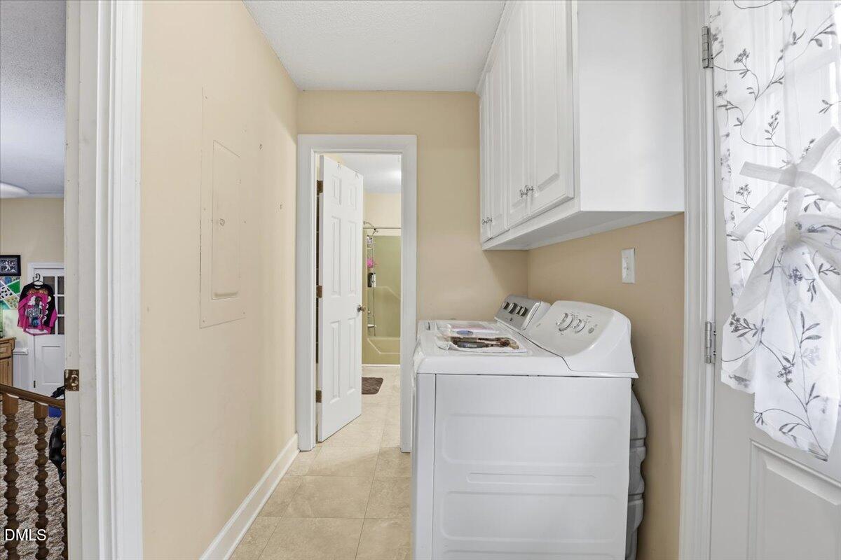 8156 Renfrow Road Kenly, NC 27542 - Photo 16 of 27 21-8156 Renfrow Rd-21