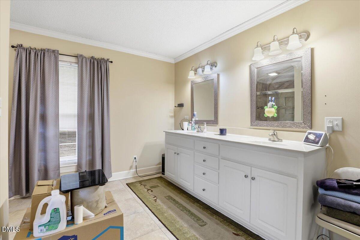 8156 Renfrow Road Kenly, NC 27542 - Photo 19 of 27 28-8156 Renfrow Rd-28