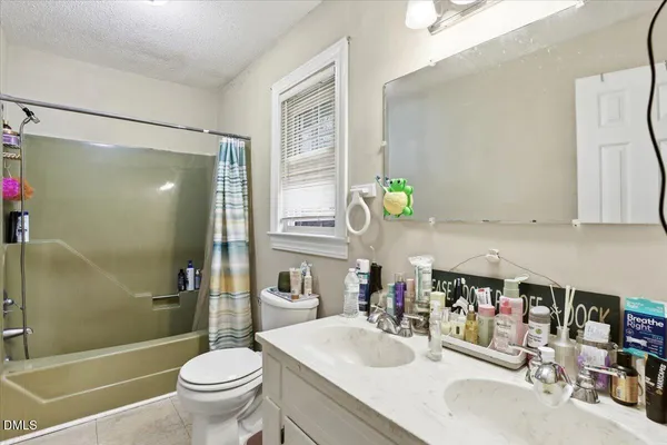 $374,000 | 8156 Renfrow Road, Kenly, NC 27542