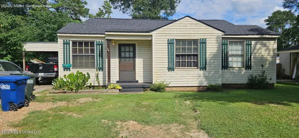 $129,000 | 903 Kenwood Lane, Natchez, MS 39120