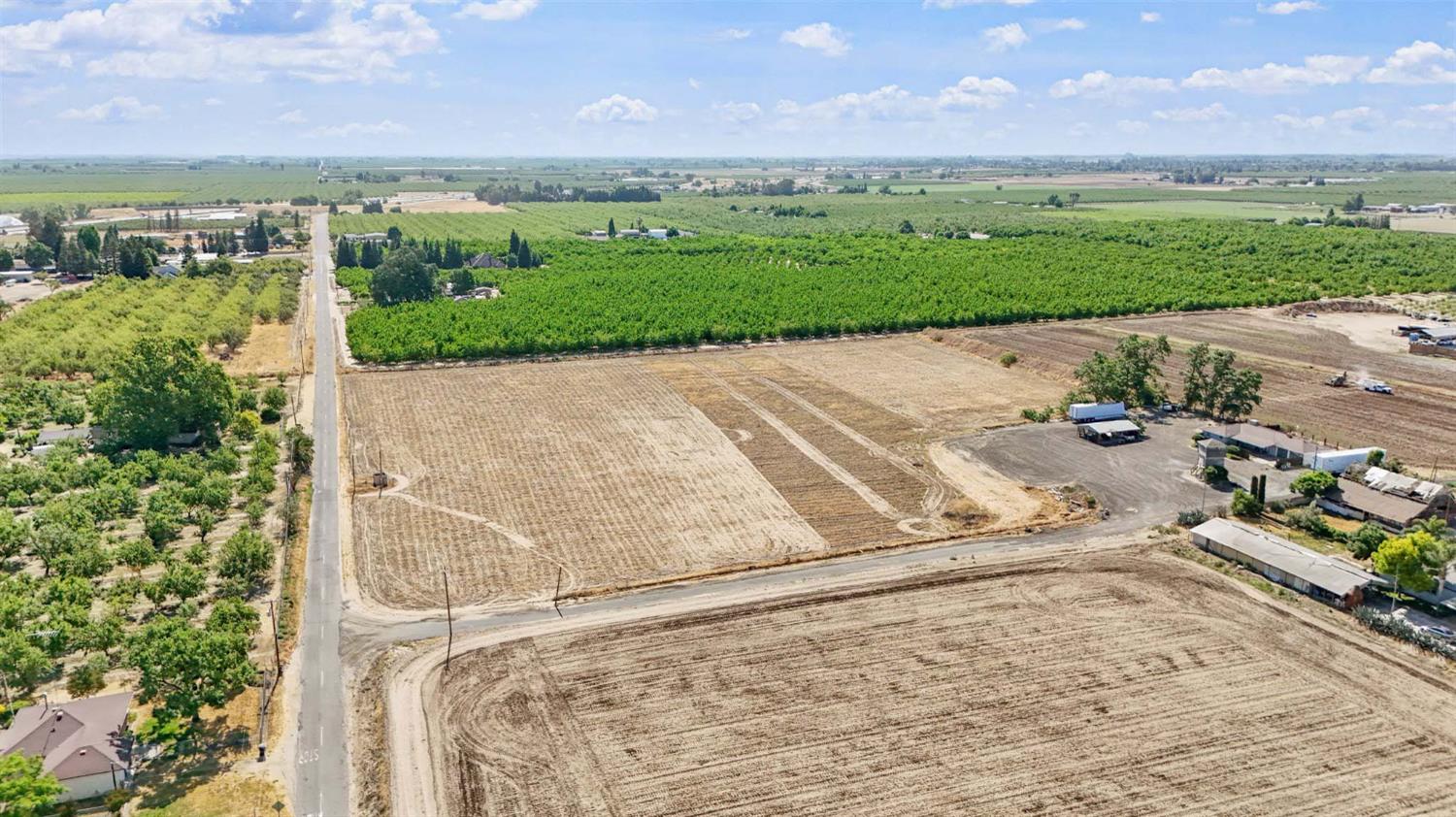 18365 East Clausen Road Turlock, CA 95380 - Photo 24 of 28 an aerial view of a house with a yard