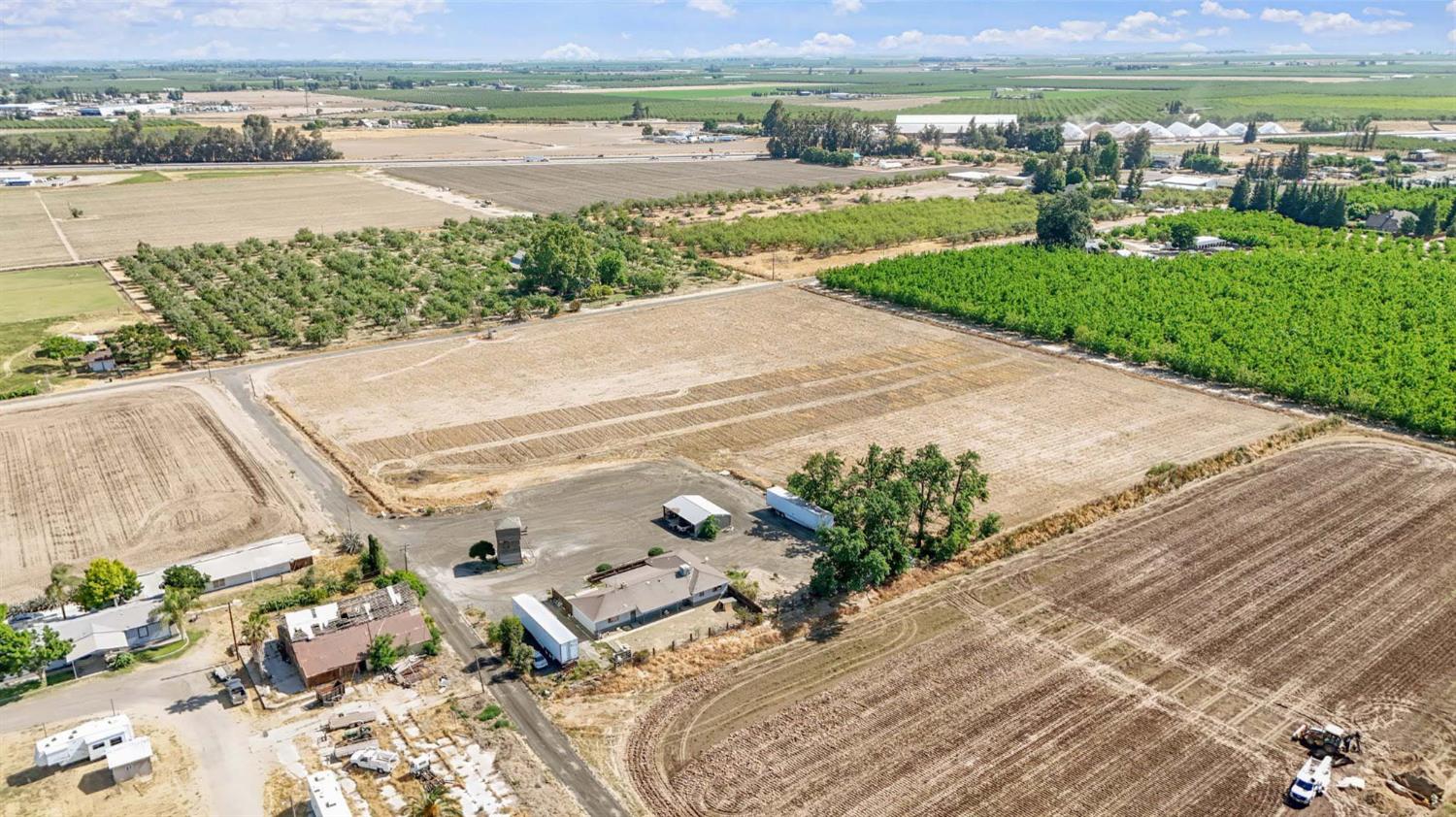18365 East Clausen Road Turlock, CA 95380 - Photo 26 of 28 a view of a lake with a city
