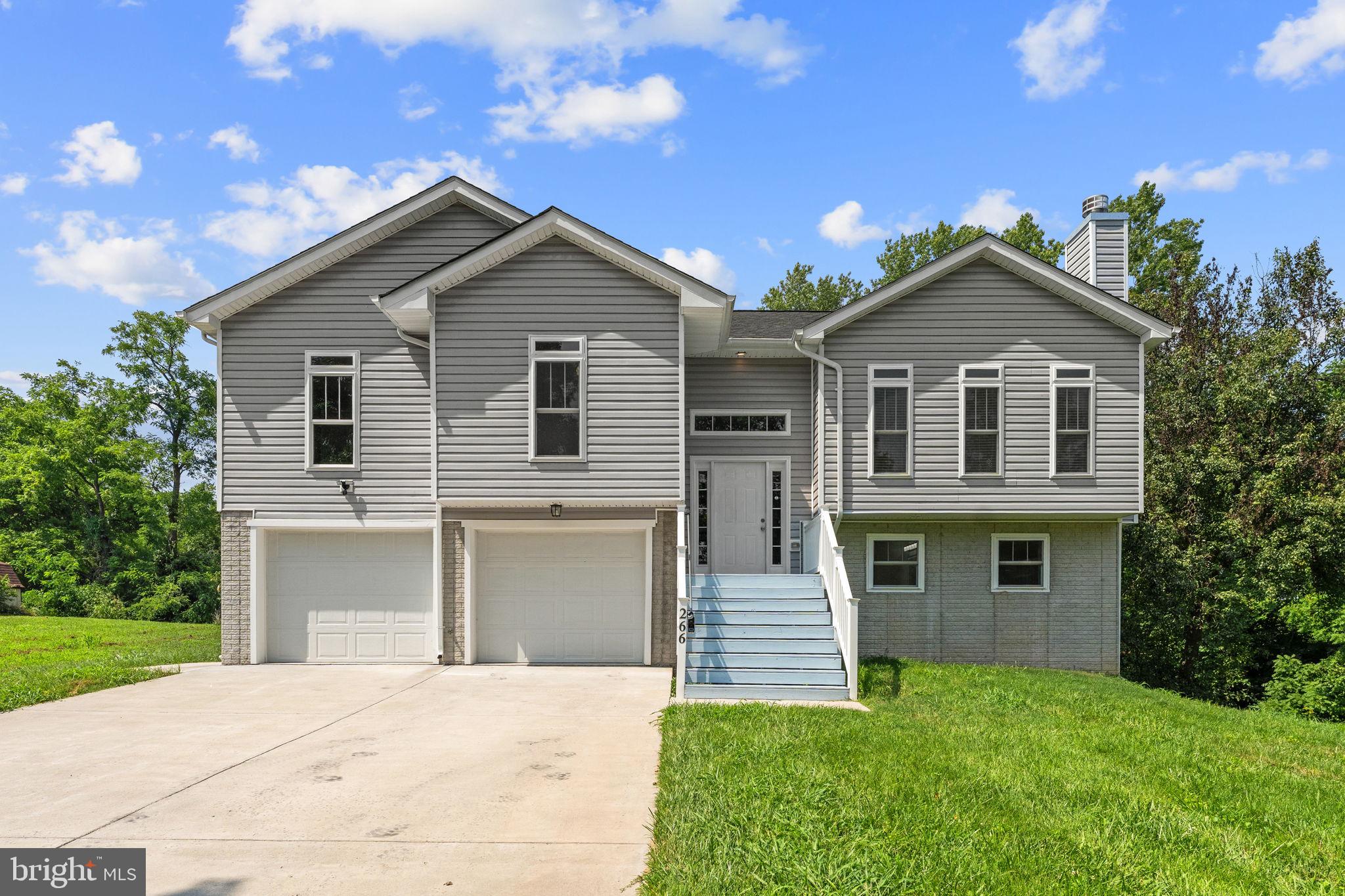 266 Riverside Drive Front Royal, VA 22630 - Photo 3 of 56