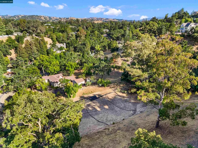 $1,150,700 | 221 Dean Road, Alamo, CA 94507