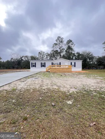 $179,900 | 4720 Otter Creek Circle, Blackshear, GA 31516