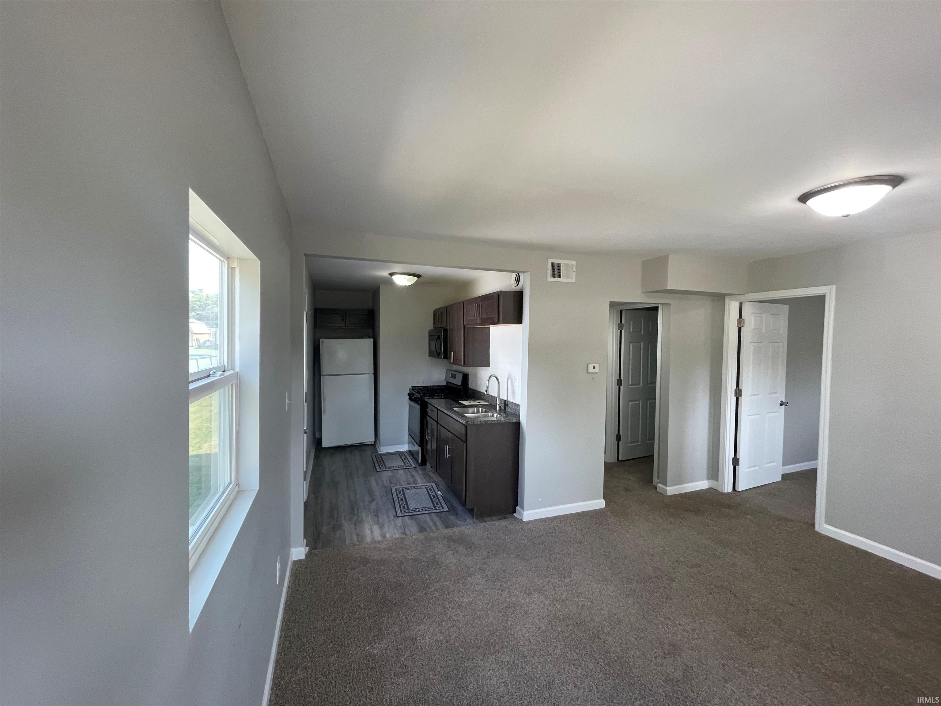 561 Grayton Road Kingsford Heights, IN 46346 - Photo 5 of 11