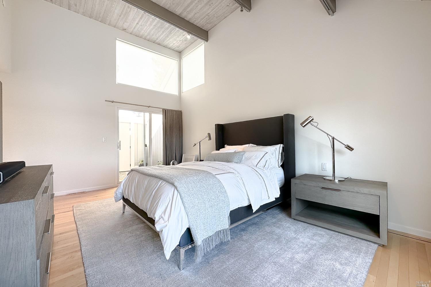 432 Durant Way Mill Valley, CA 94941 - Photo 34 of 69 a bedroom with a bed and window