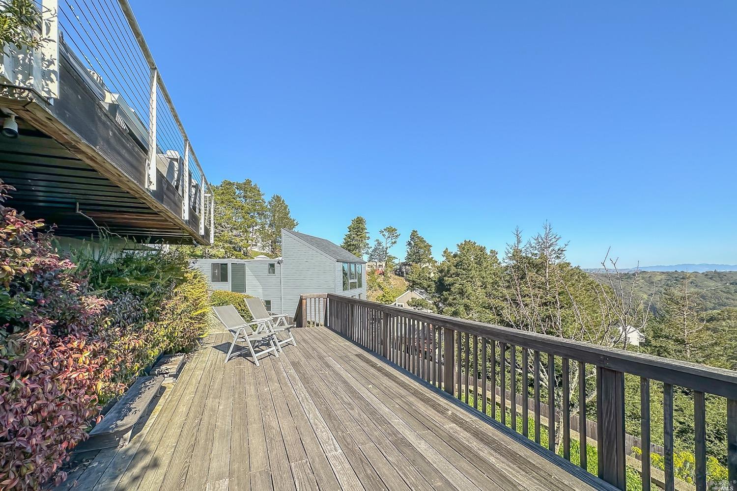432 Durant Way Mill Valley, CA 94941 - Photo 53 of 69 a view of a balcony with chairs and wooden floor