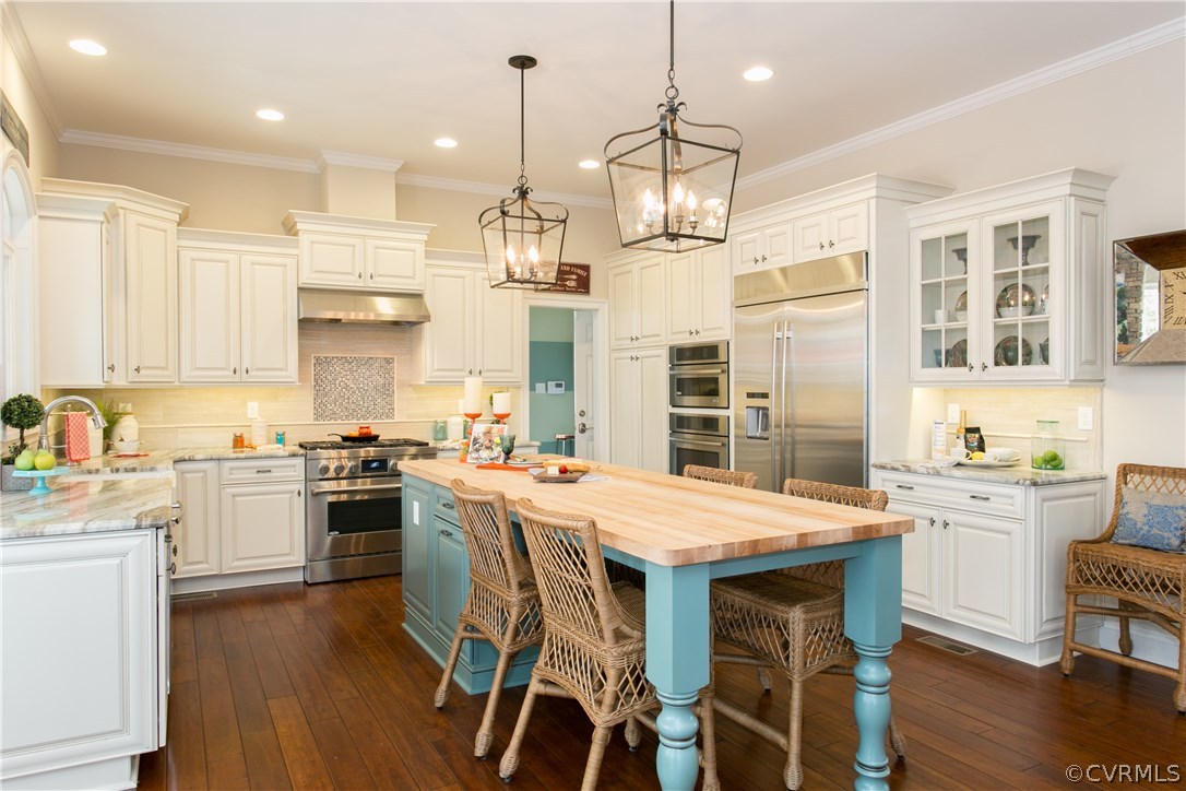 16407 Lambourne Road Midlothian, VA 23112 - Photo 12 of 47 Gallery Image 12