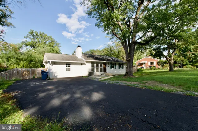 $674,999 | 7538 Axton Street, Springfield, VA 22151