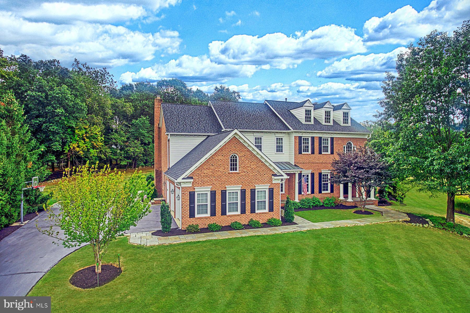 40389 Beacon Hill Drive Leesburg, VA 20176 - Photo 1 of 55