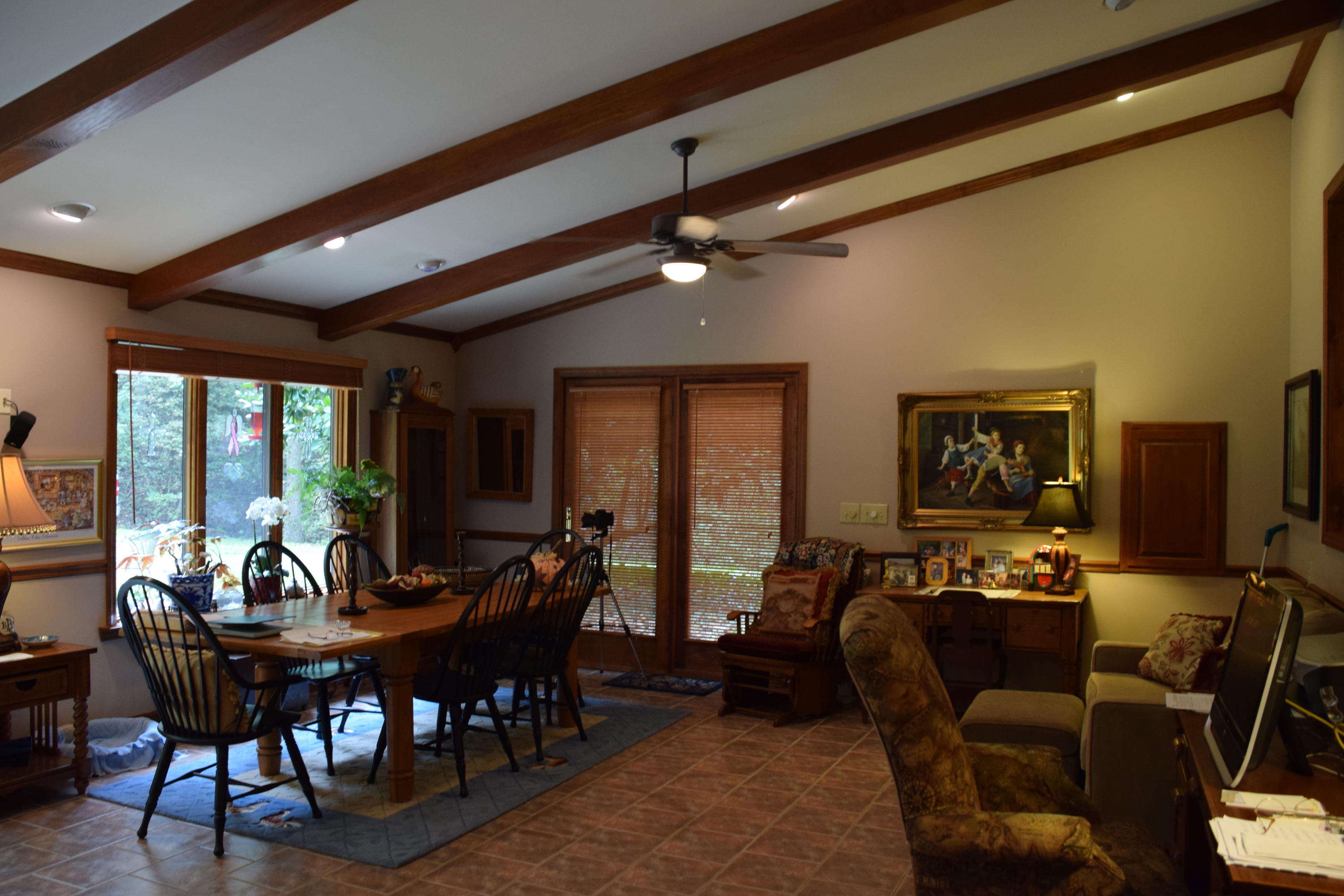 285 County Road 67 Riceville, TN 37370 - Photo 9 of 30 9 Living Room