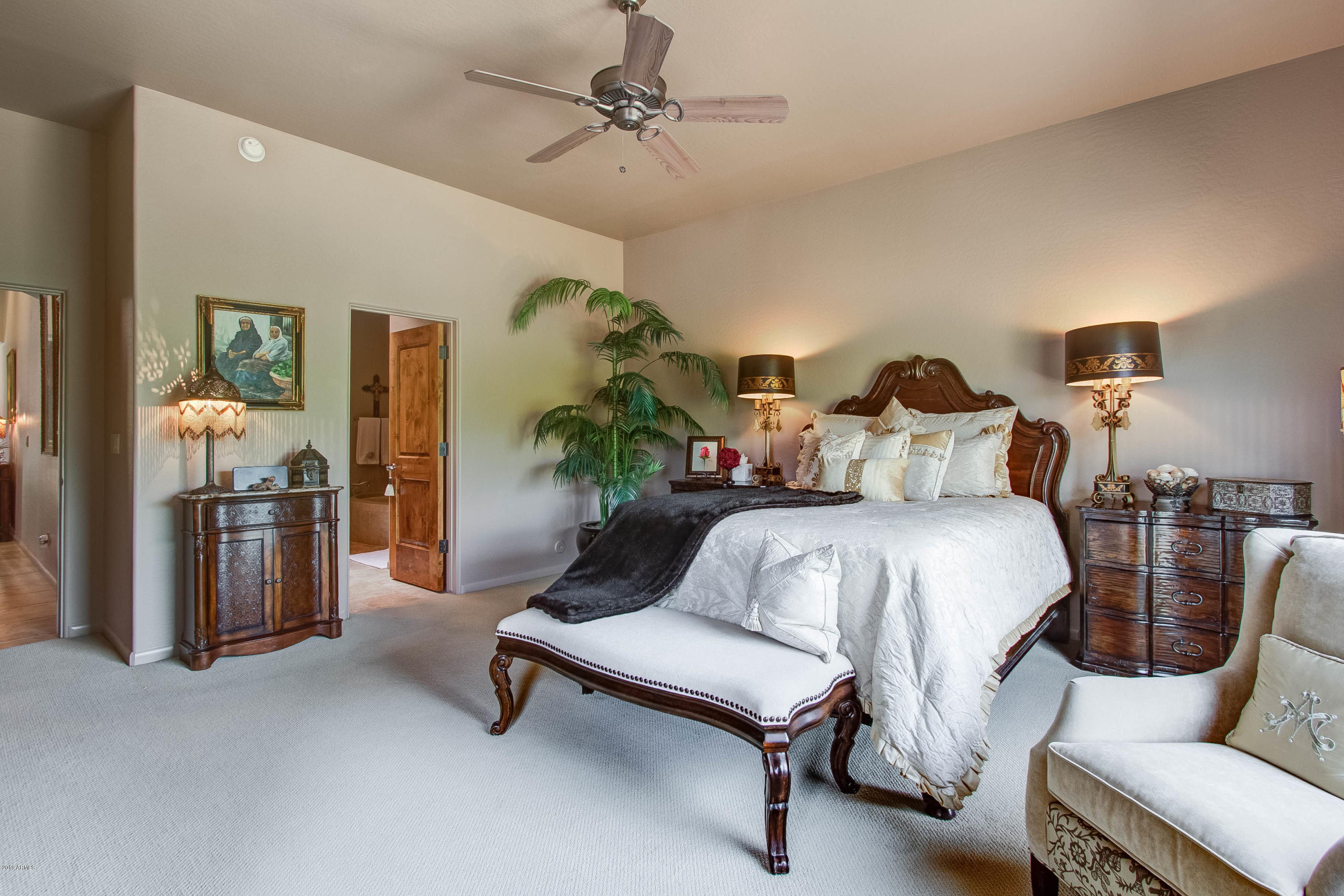 27925 North Quail Spring Road Rio Verde, AZ 85263 - Photo 23 of 40 027_Master Suite Details