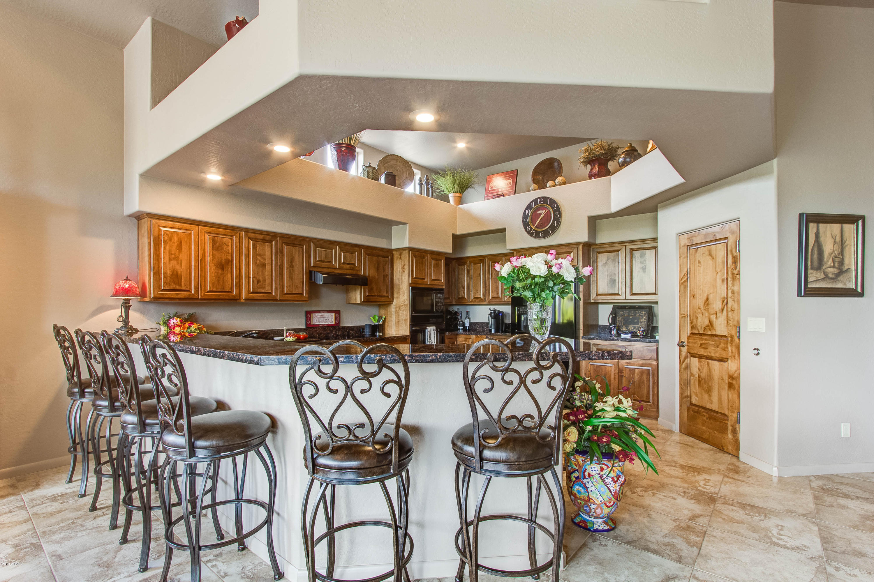 27925 North Quail Spring Road Rio Verde, AZ 85263 - Photo 9 of 40 007_KitchenBar Seating