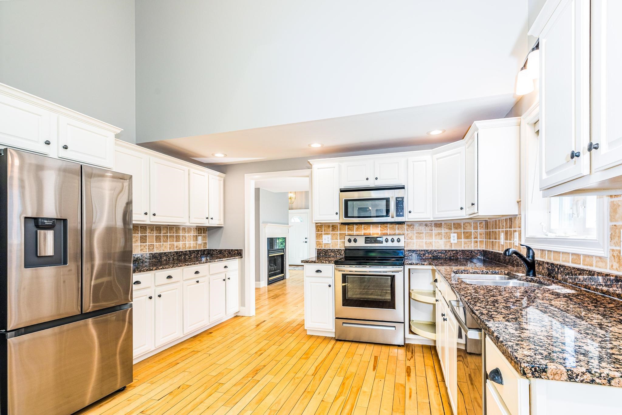 38 Hampton Meadows Hampton, NH 03842 - Photo 8 of 23