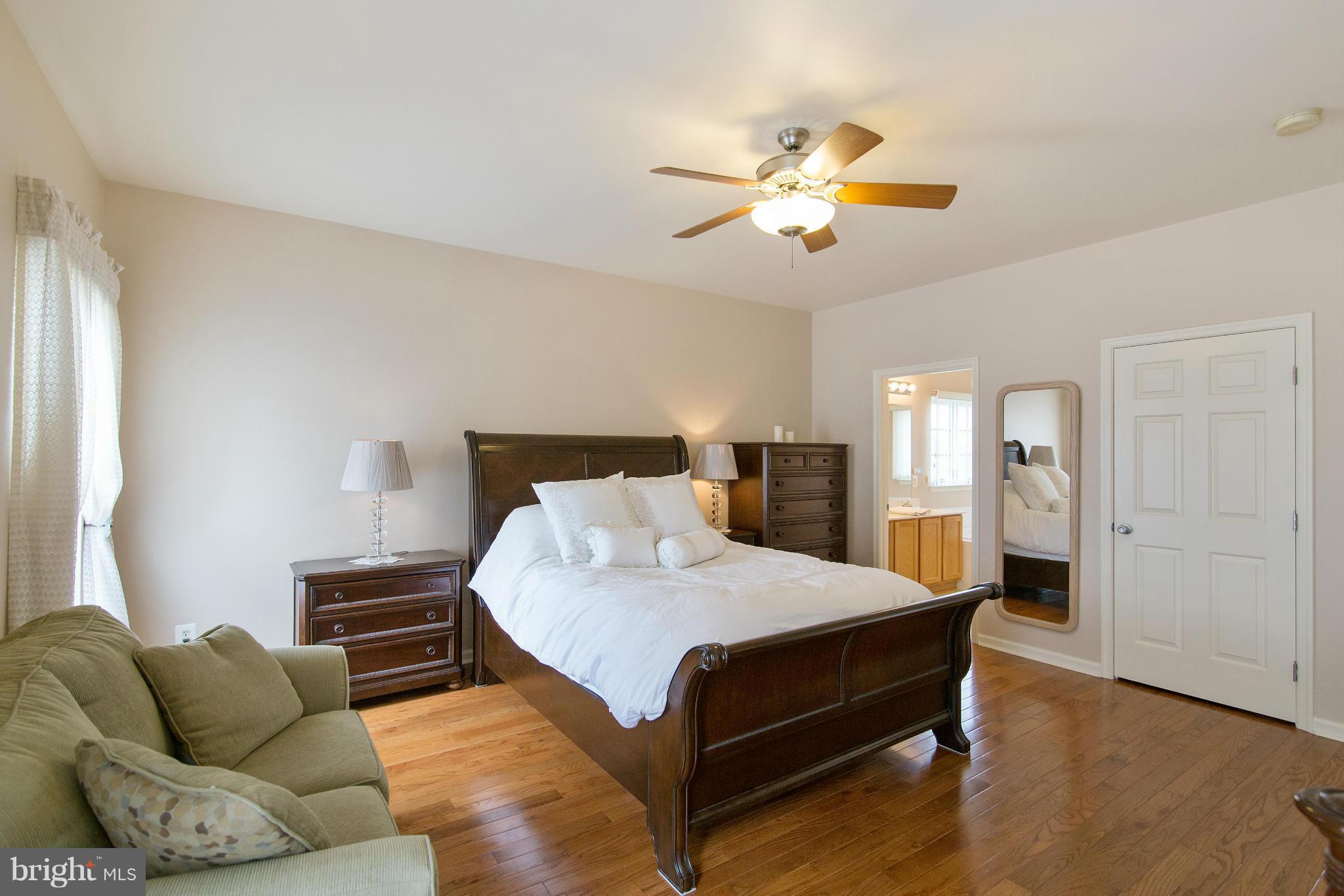 18414 Clear Smoke Road Boyds, MD 20841 - Photo 18 of 30 Master Bedroom