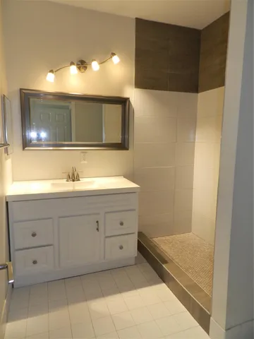 $2,300 | 3569 Forest Hill Boulevard, Unit 108, Palm Springs, FL 33406