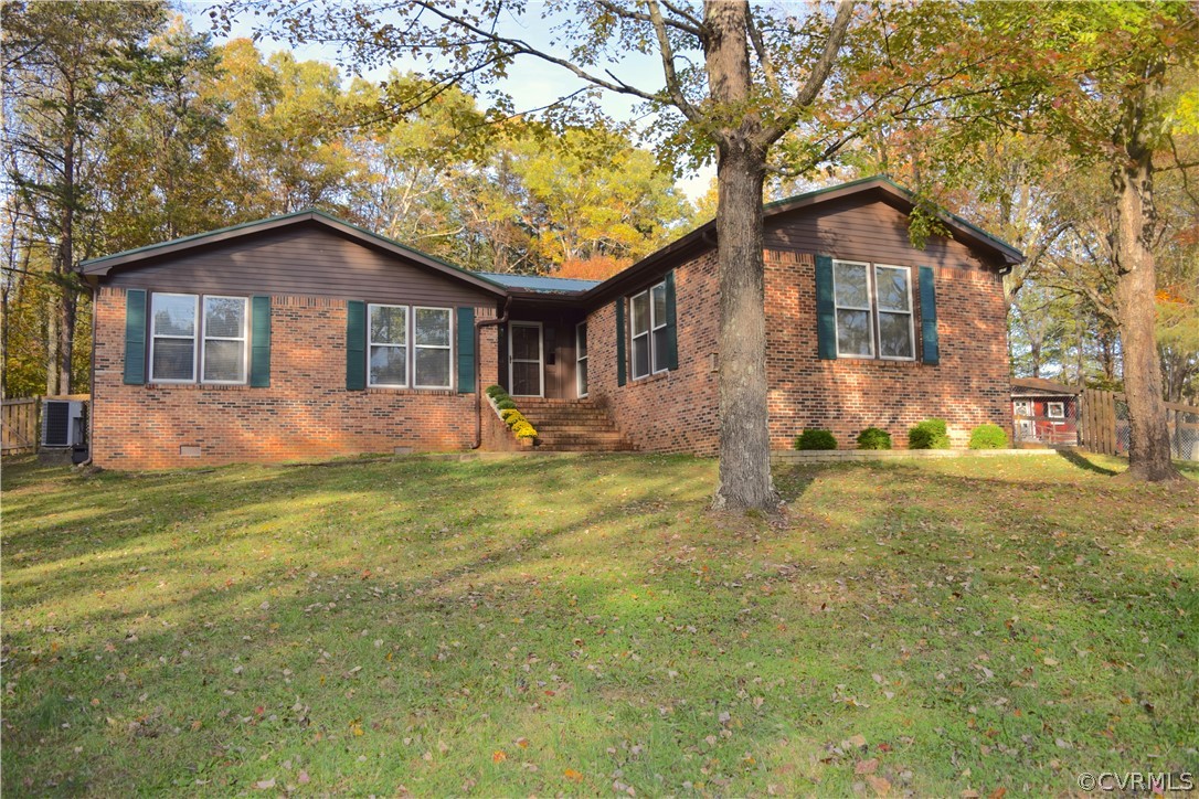 67 Mahan Road Farmville, VA 23901 - Photo 1 of 49 a front view of house with yard and trees around