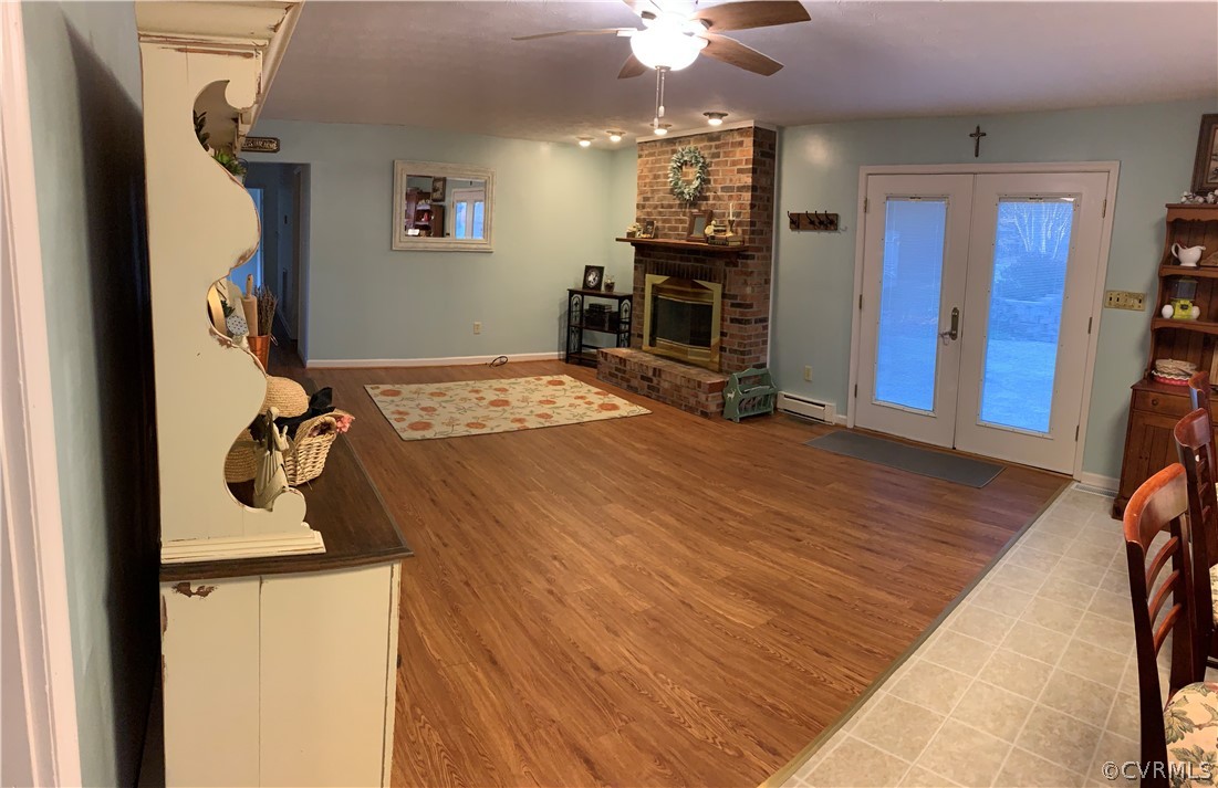67 Mahan Road Farmville, VA 23901 - Photo 7 of 49 a bed room with a bed and a television