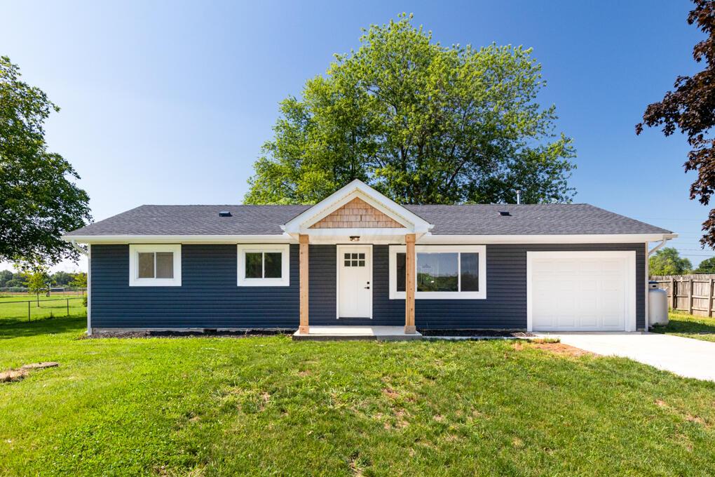 7155 Harrisburg London Road Orient, OH 43146 - Photo 1 of 20