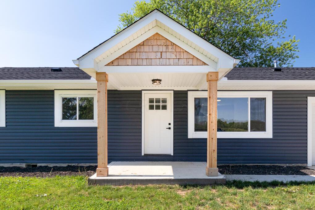 7155 Harrisburg London Road Orient, OH 43146 - Photo 2 of 20