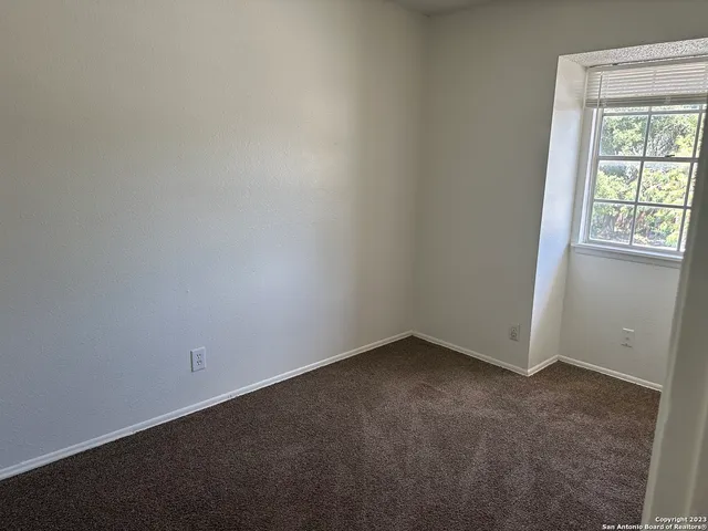 $1,115 | 7138 Brecon, San Antonio, TX 78239