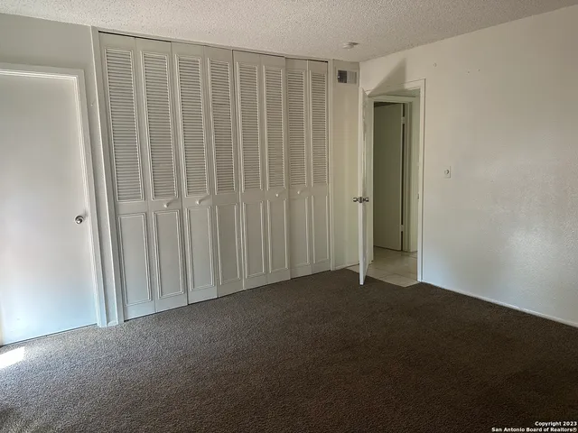 $1,115 | 7138 Brecon, San Antonio, TX 78239