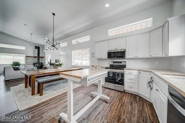 $819,900 | 200 Agte Road, Plummer, ID 83851