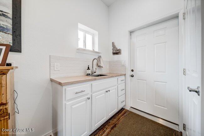 200 Agte Road Plummer, ID 83851 - Photo 14 of 51 Sink for half bath