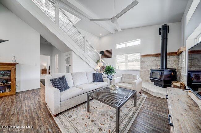 200 Agte Road Plummer, ID 83851 - Photo 2 of 51 Newly updated flooring