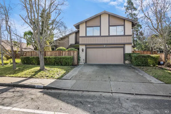$830,000 | 902 Bolton Circle, Benicia, CA 94510