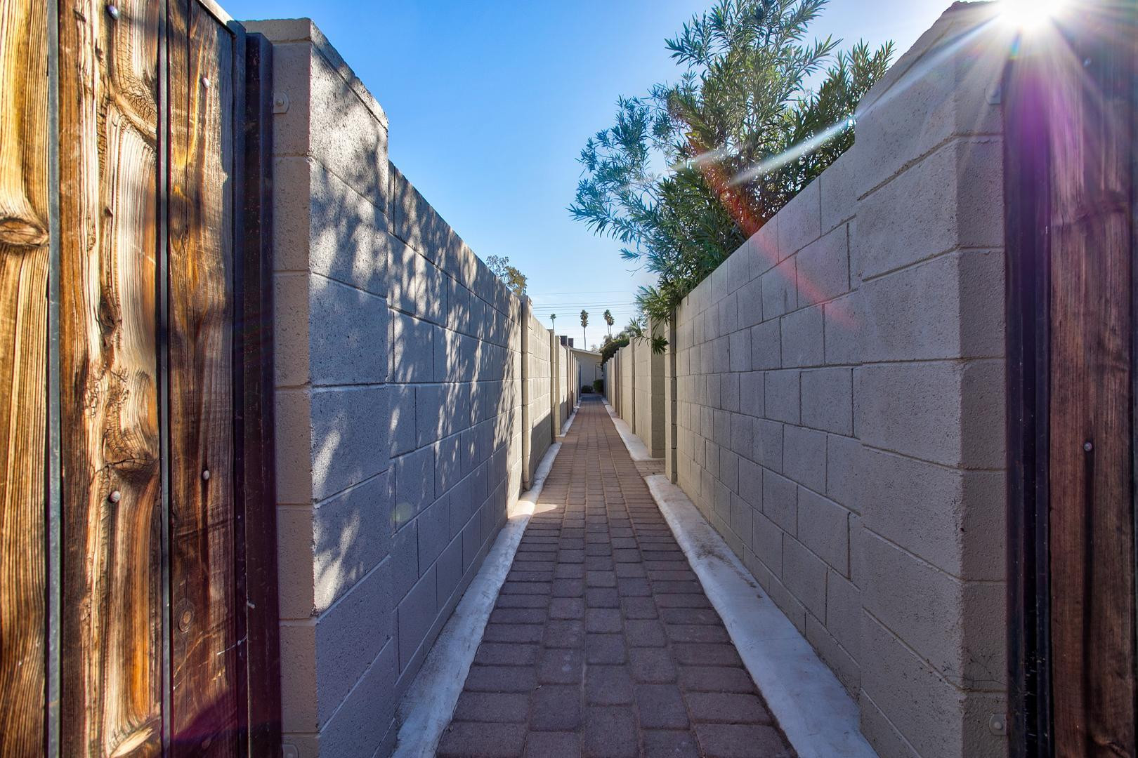 3402 North 32nd Street, Unit 129 Phoenix, AZ 85018 - Photo 24 of 33 Photo #27