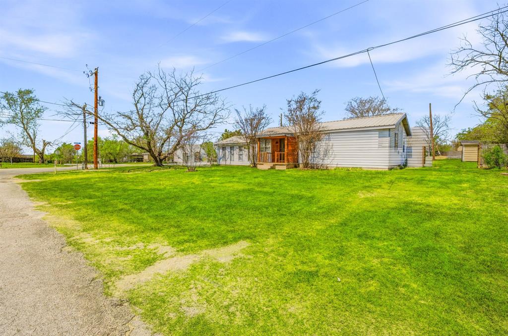 600 East Third Street Hico, TX 76457 - Photo 3 of 40