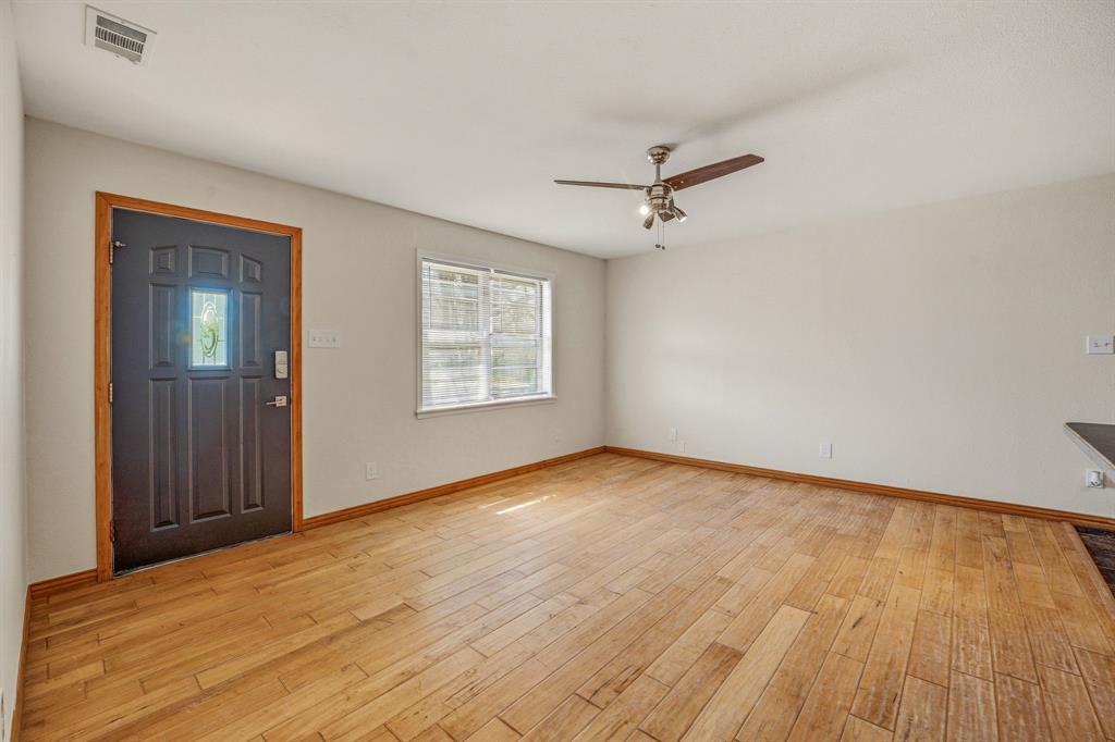 600 East Third Street Hico, TX 76457 - Photo 6 of 40